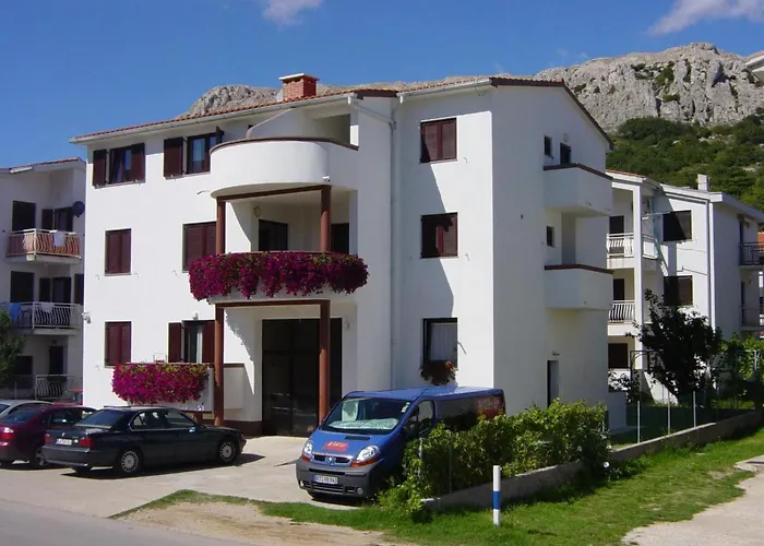 In Mit Grill By Interhome